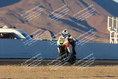 media/Dec-07-2024-CVMA (Sat) [[21c5f1ef85]]/Race 13-Amateur Supersport Middleweight/